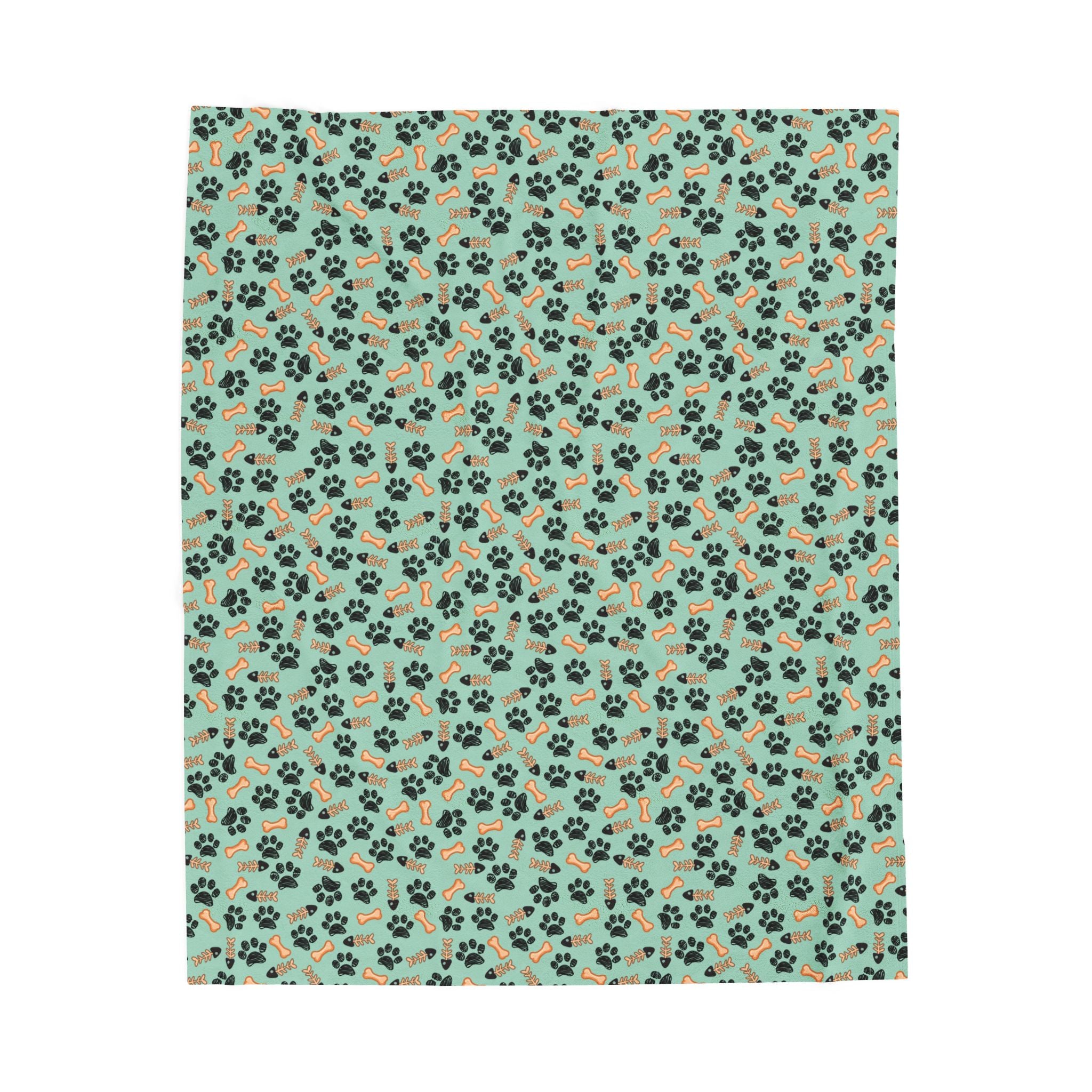 Paw Print Velveteen Plush Blanket – Cozy Pet Lover Throw